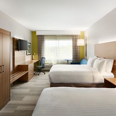 Holiday Inn Express & Suites Salisbury By Ihg Exterior photo