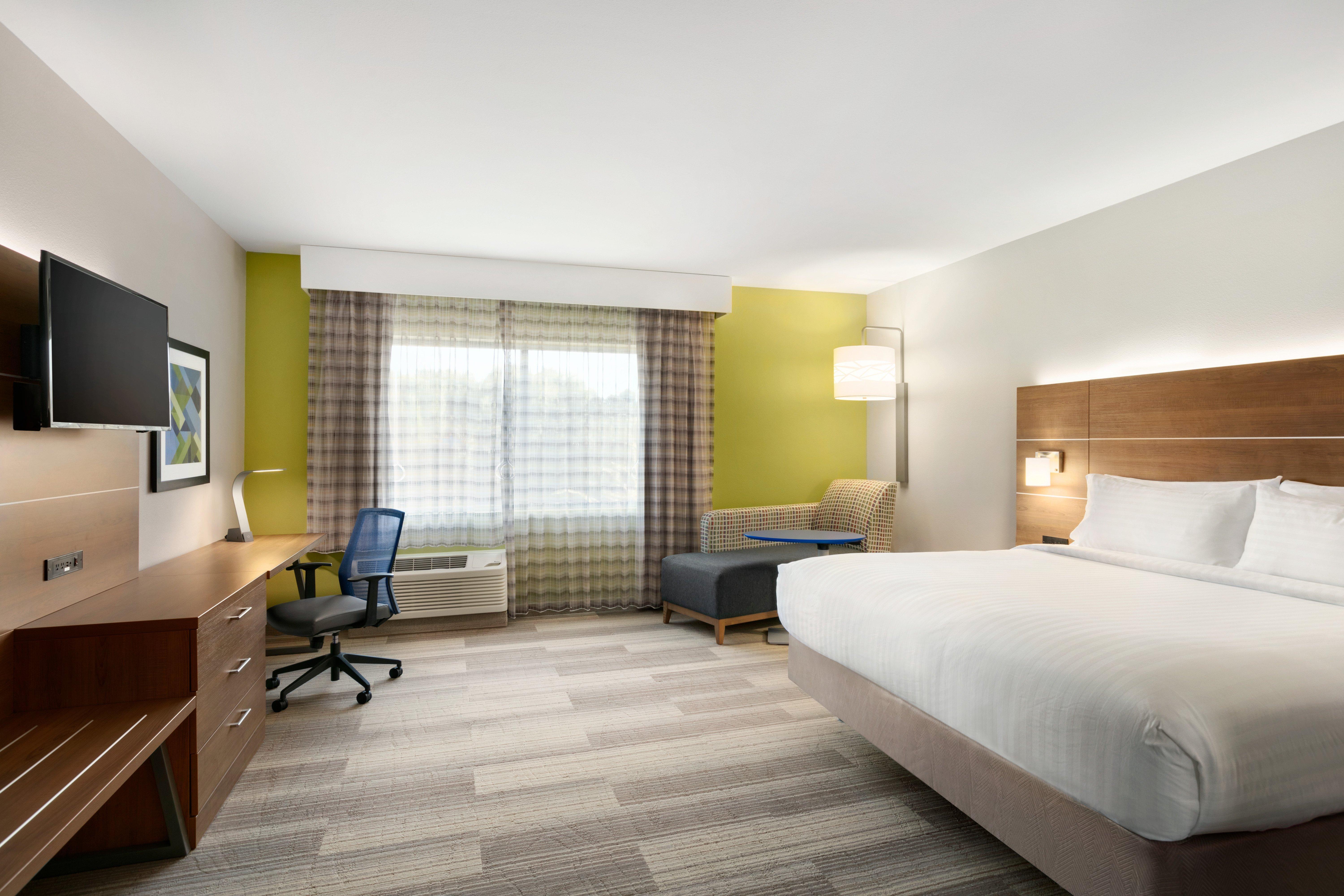 Holiday Inn Express & Suites Salisbury By Ihg Exterior photo